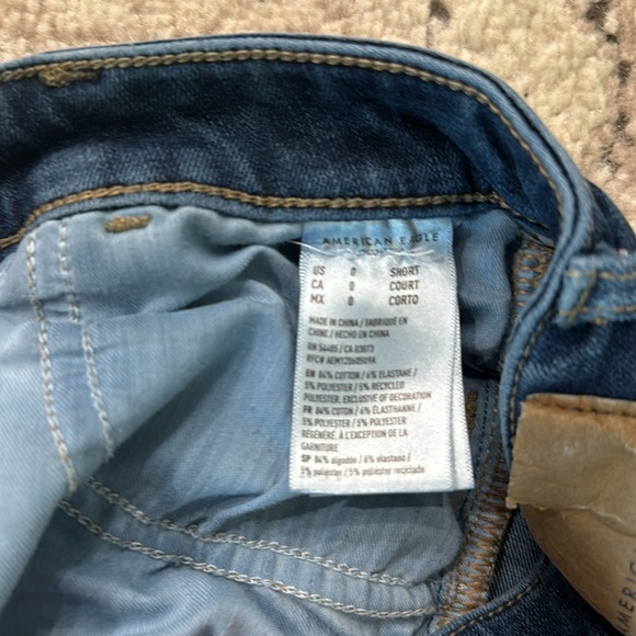 5/$22 American Eagle jeggings size 0 short - Picture 4 of 5